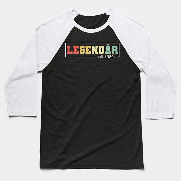 Legendär seit 1980 40 Jahre Geburtstag retro Baseball T-Shirt by HBfunshirts